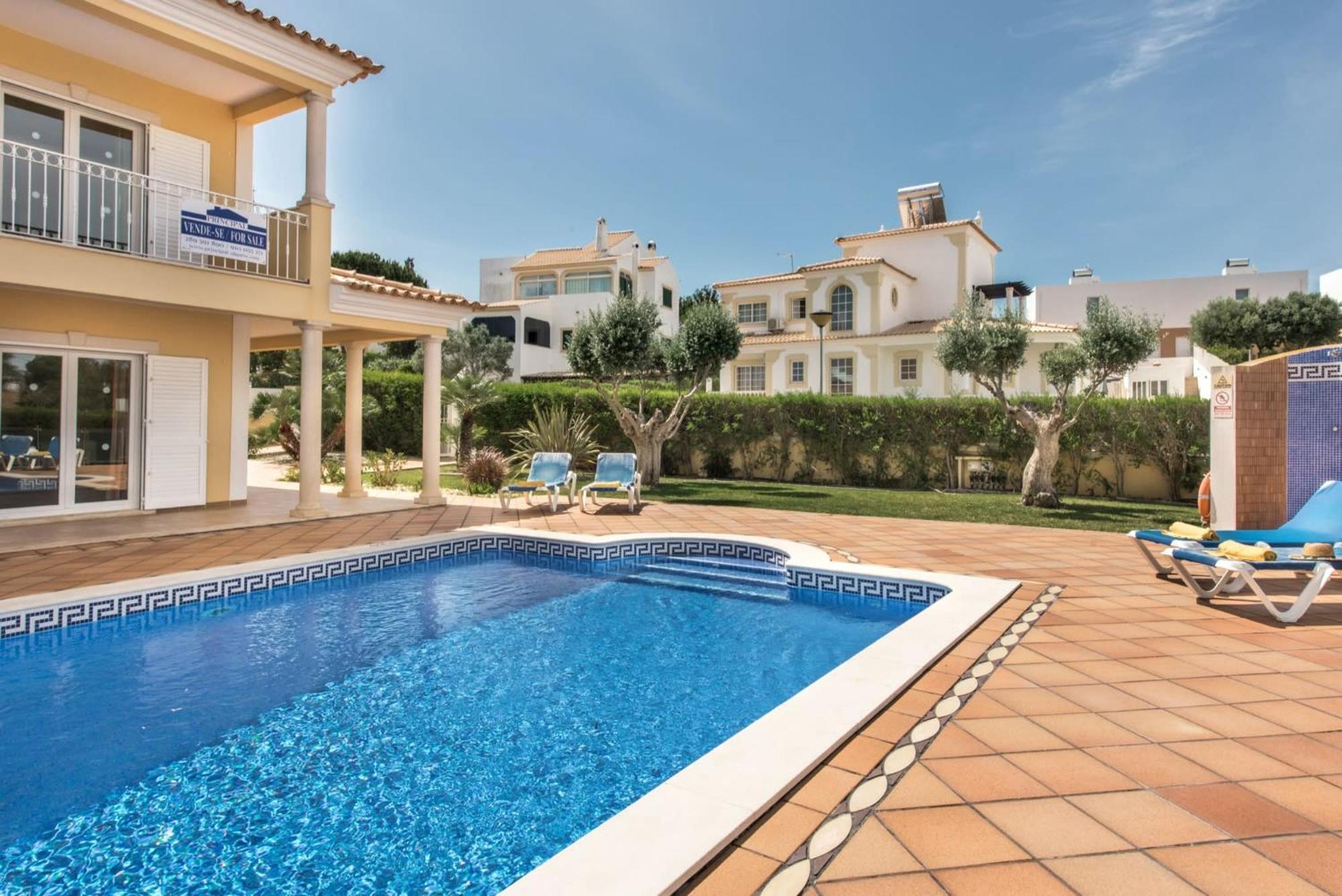 Villa Das Oliveiras Amazing Location Walk To Marina Restaurants Beach Албуфейра Екстериор снимка
